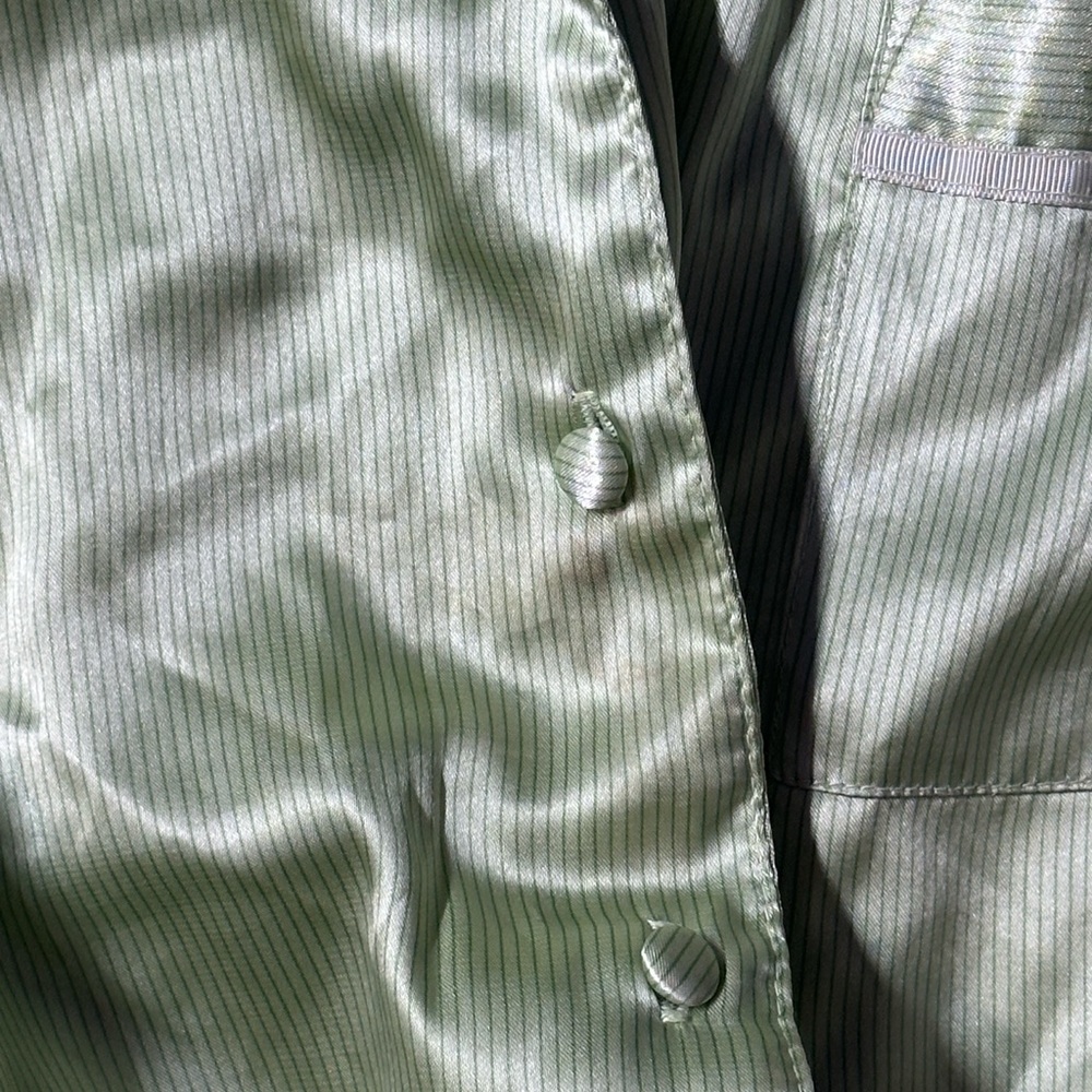 VINTAGE Secret Treasures Green Pajama Set - Picture 6 of 7